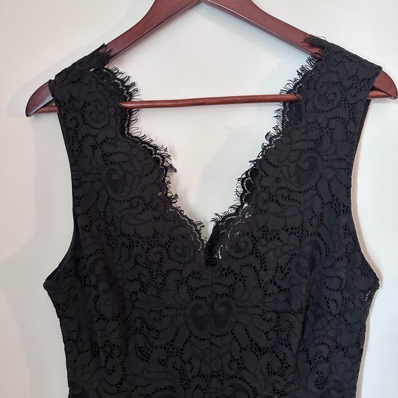 Cupcakes & Cashmere black lace jumpsuit, size 4 - Picture 5 of 6